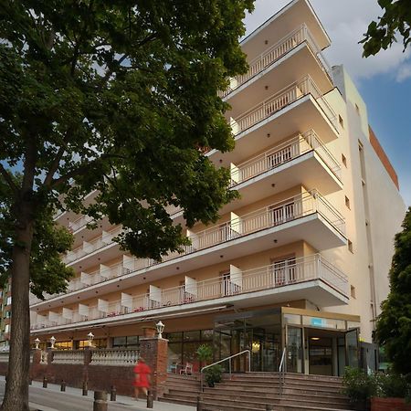 The Bb Hotel Boutique Can Colom Lloret de Mar Bagian luar foto