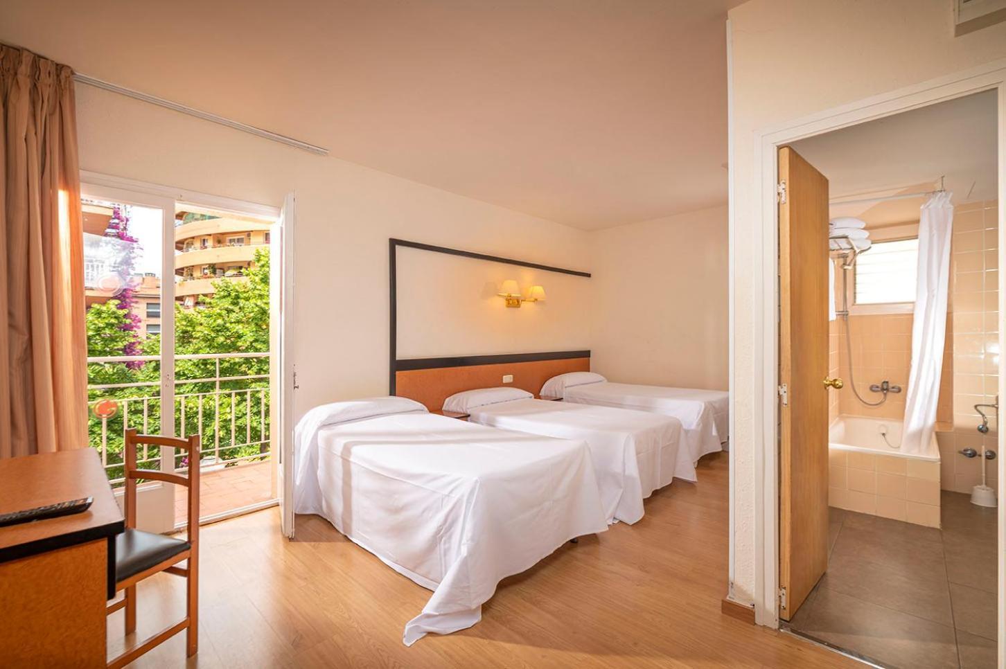 The Bb Hotel Boutique Can Colom Lloret de Mar Bagian luar foto