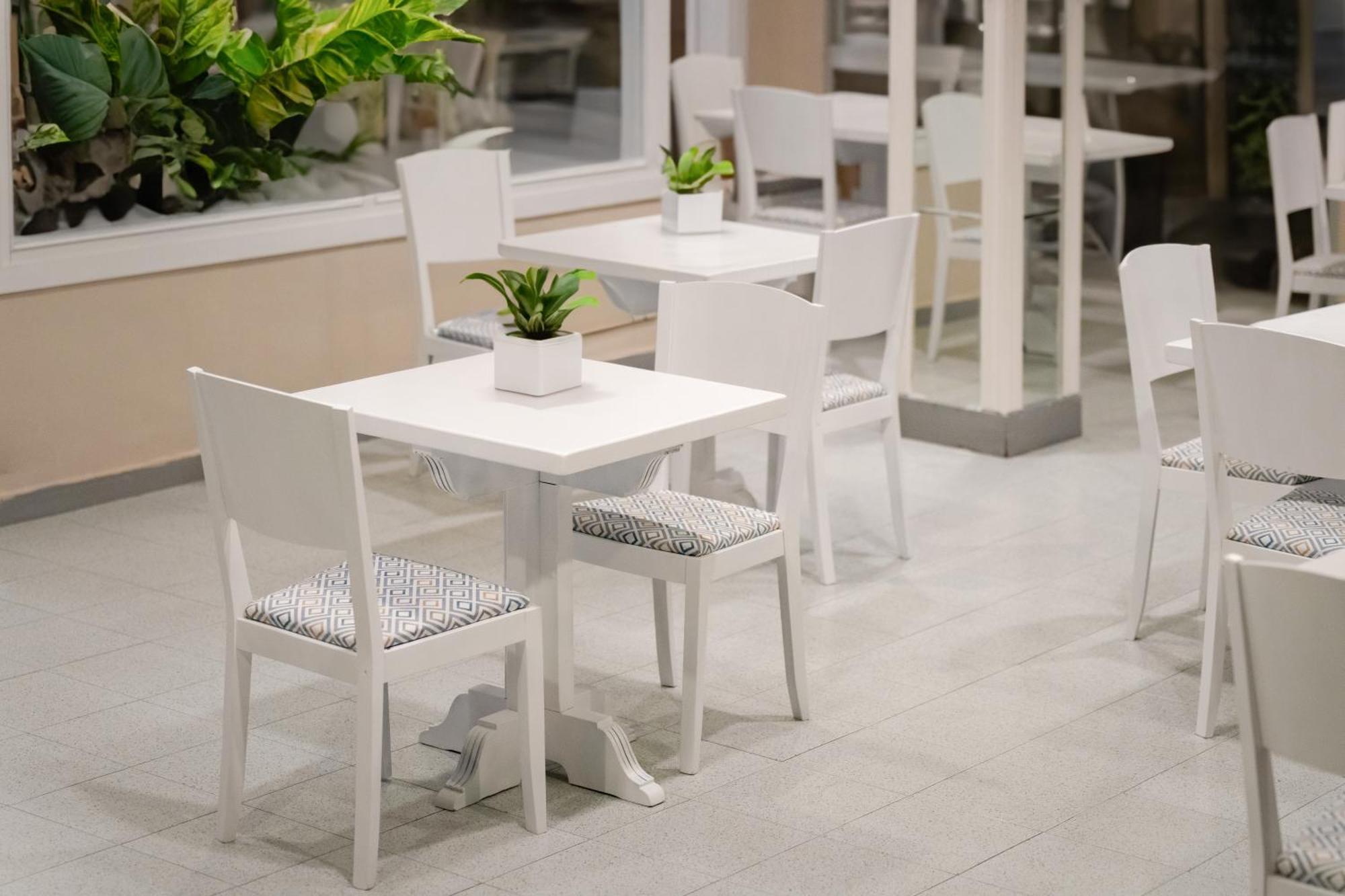 The Bb Hotel Boutique Can Colom Lloret de Mar Bagian luar foto